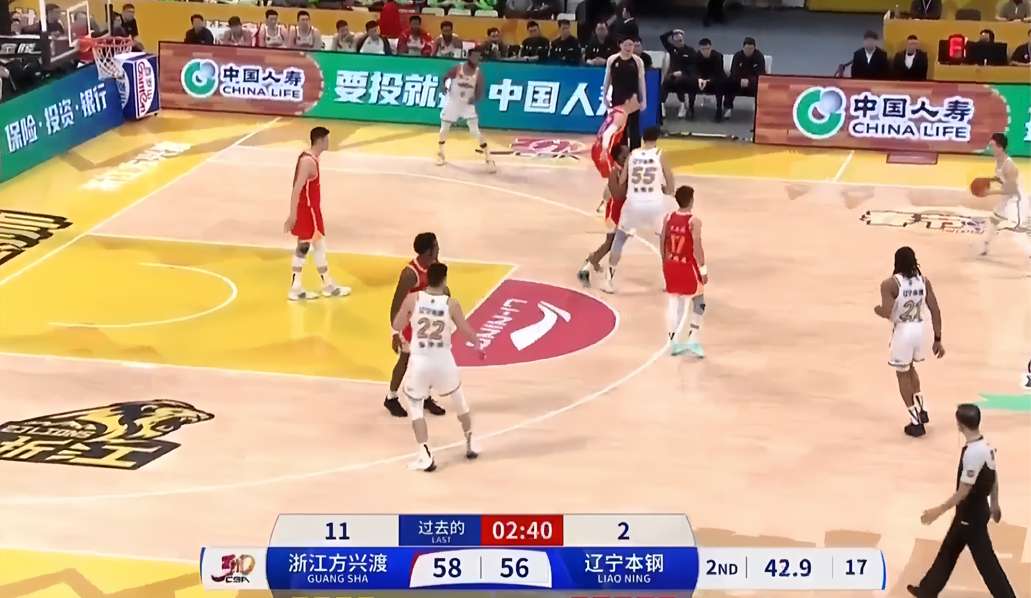 凭借一波北京队，CBA季后赛成功高光操作，现场观众齐声高喊的简单介绍