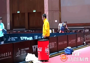 精彩比赛中发生的意外瞬间成为焦点