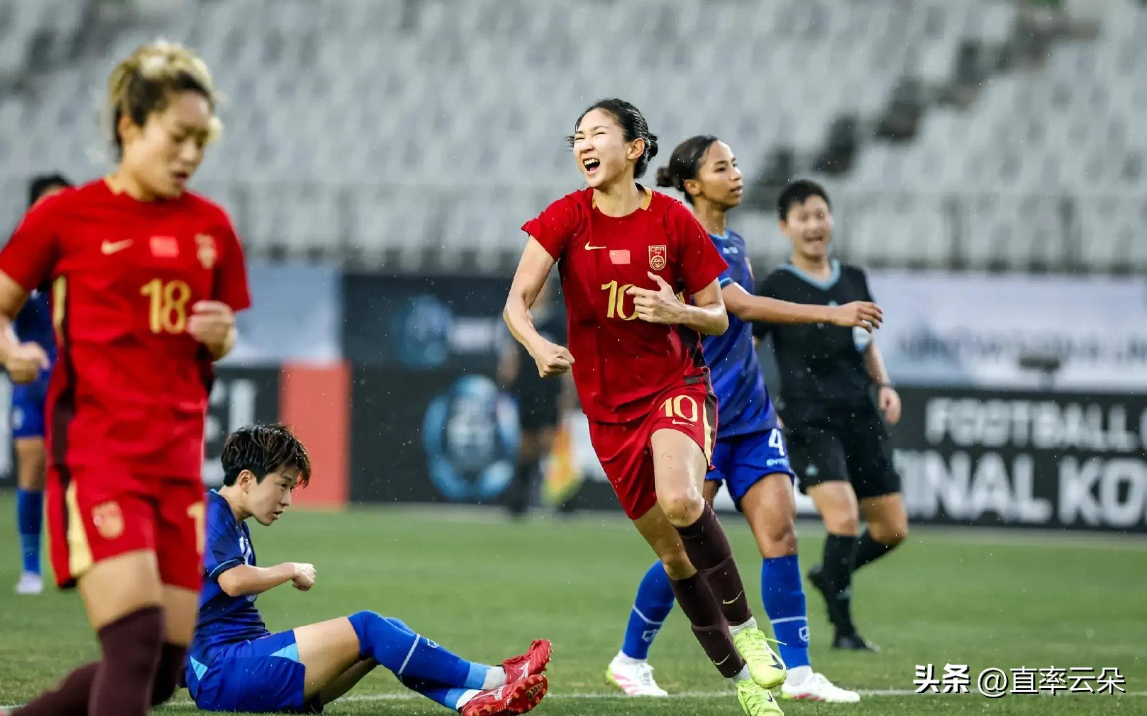 女足明星球员个个保持状态,助力胜利 女足明星球员个个保持状态,助力胜利