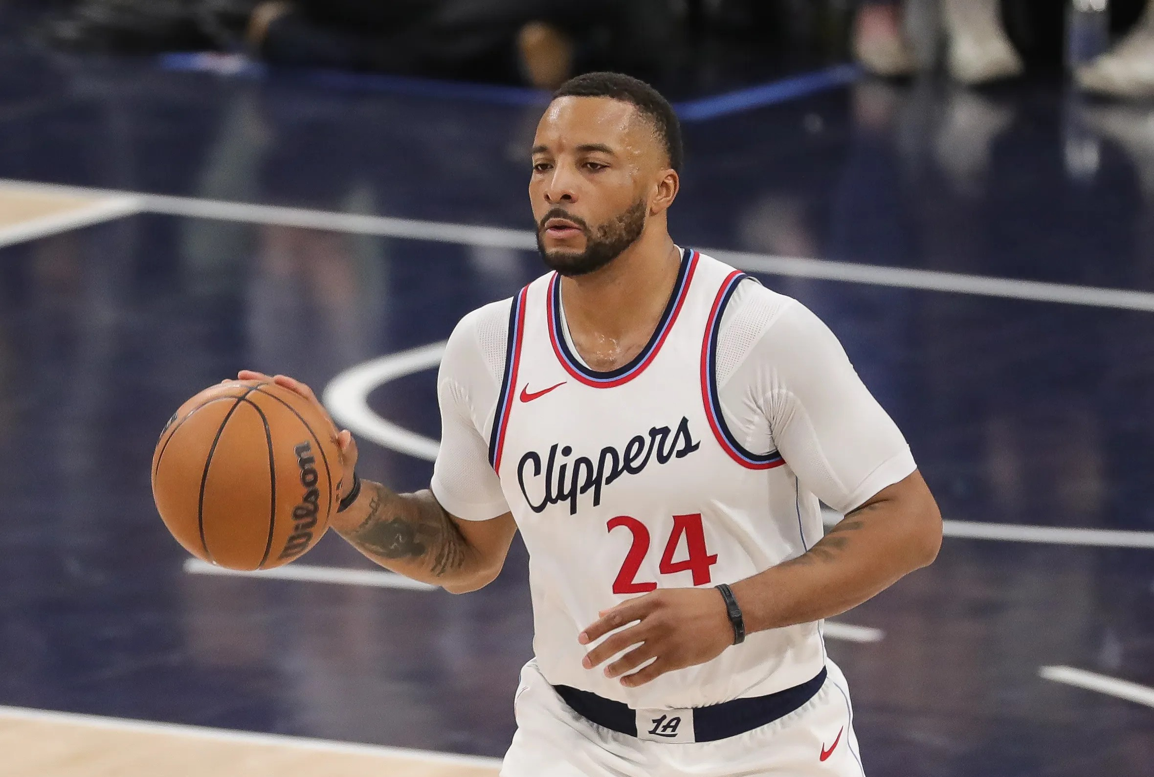 快船队主力受伤,陷入季后赛困境的简单介绍 快船队主力受伤,陷入季后赛困境的简单介绍