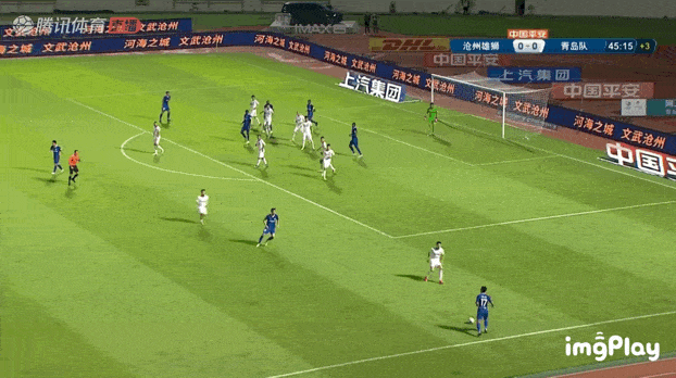 雄狮战胜黄蜂，收获胜利